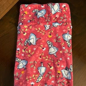 TC Alice in wonderland leggings